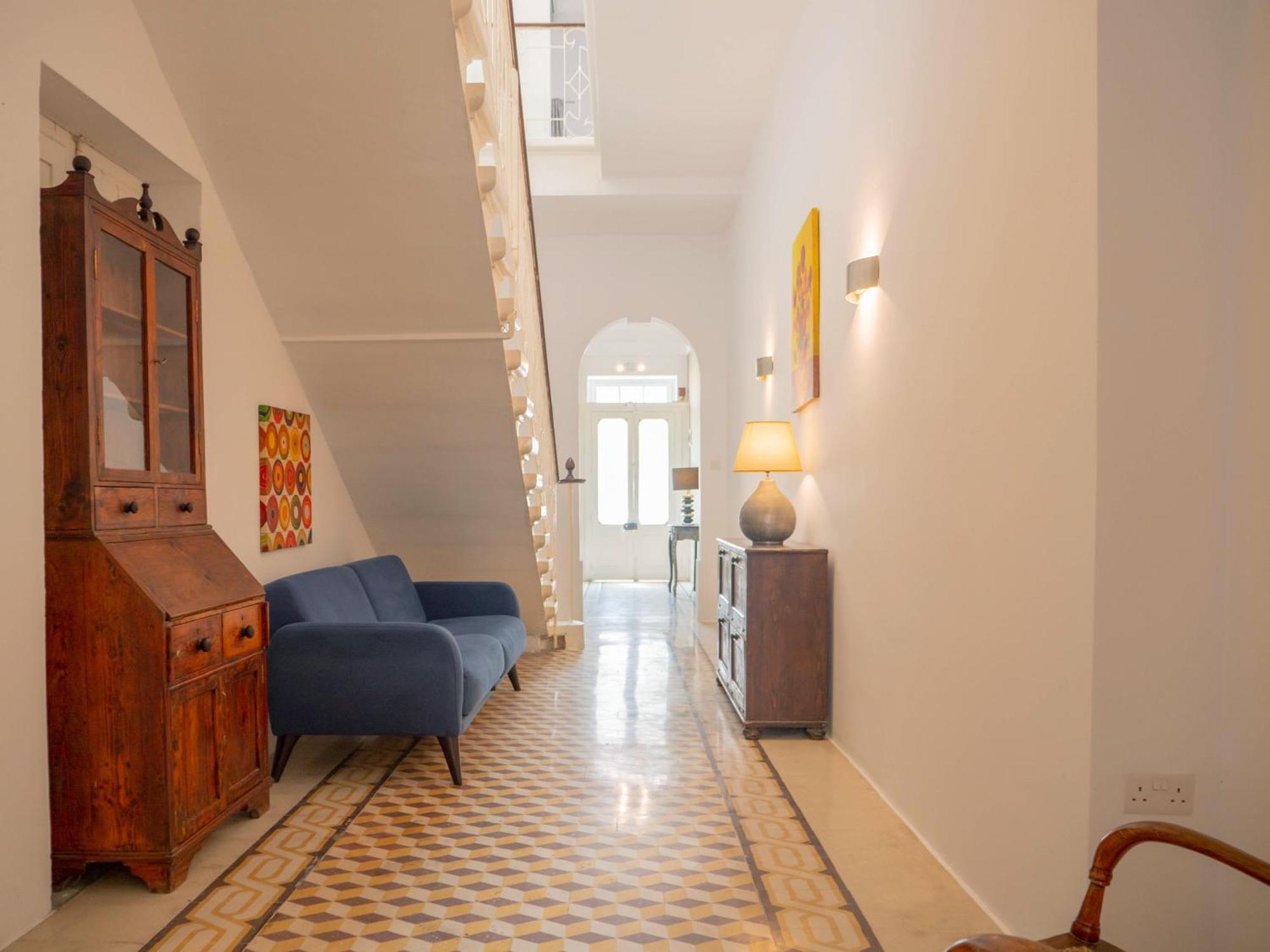 House 4br, 3ba With Rooftop Lounge & Billiard Table Holiday home