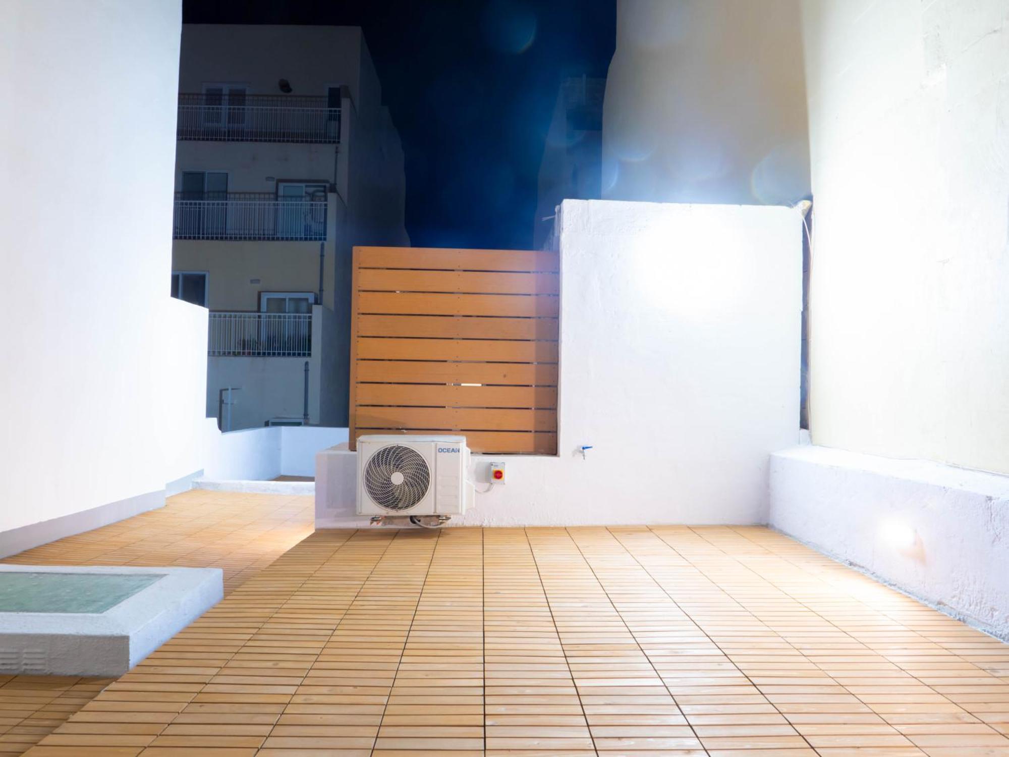 House 4br, 3ba With Rooftop Lounge & Billiard Table * Sliema